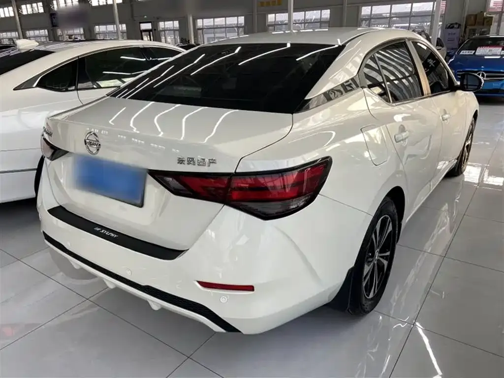 Nissan Sylphy 2023 из CN, фото 8