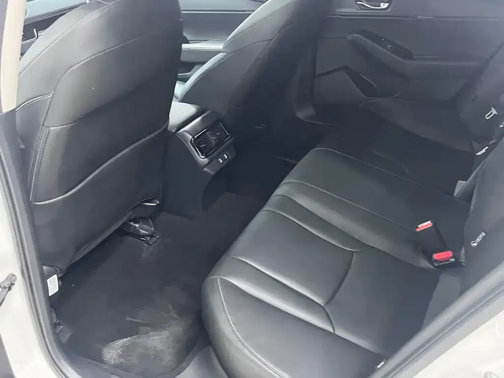 Honda Inspire 2023 из CN, фото 10