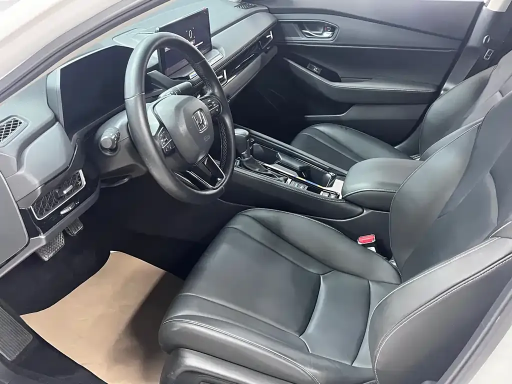 Honda Inspire 2023 из CN, фото 4