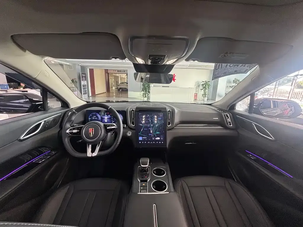 Hongqi HS3 PHEV 2024 из CN, фото 8