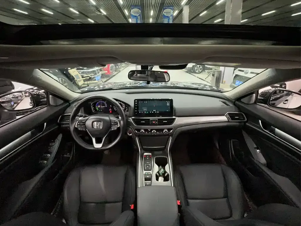 Honda Accord 2023 из CN, фото 10
