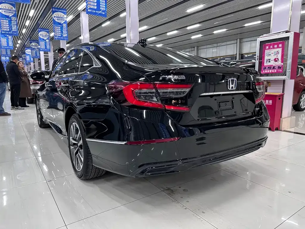 Honda Accord 2023 из CN, фото 4