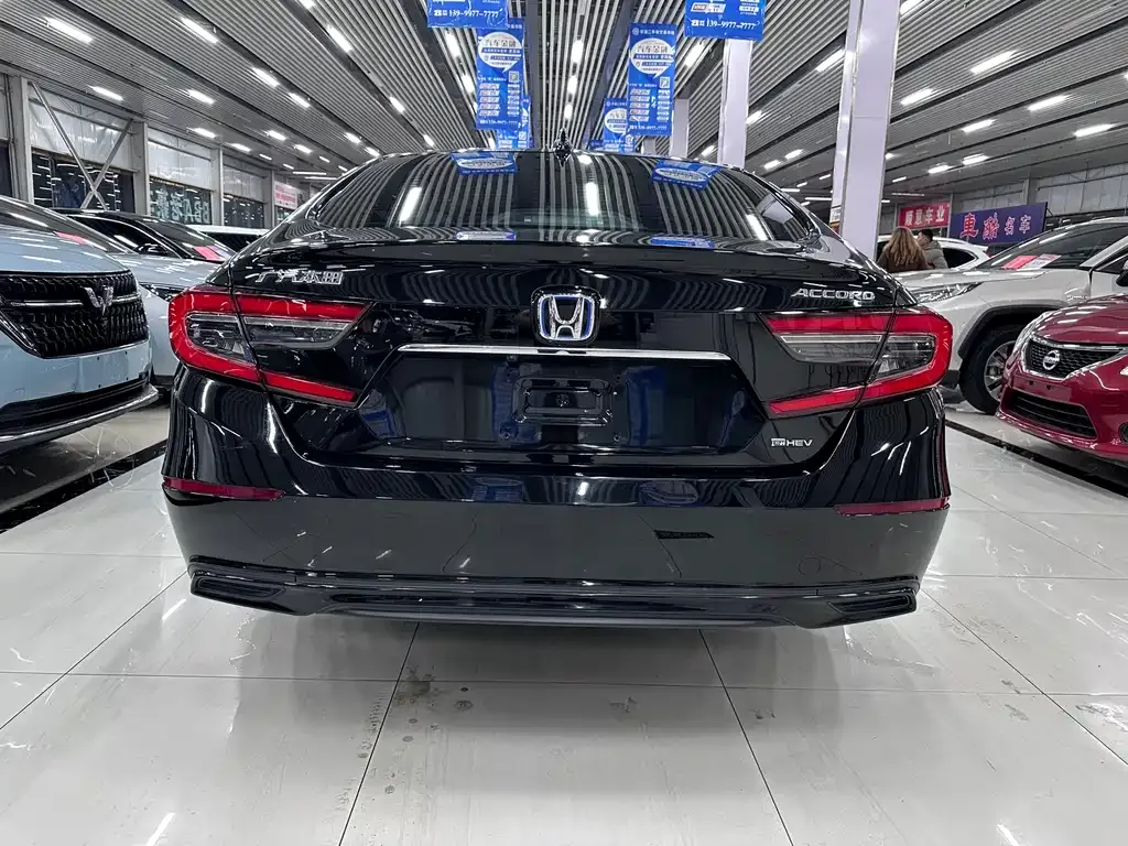 Honda Accord 2023 из CN, фото 5