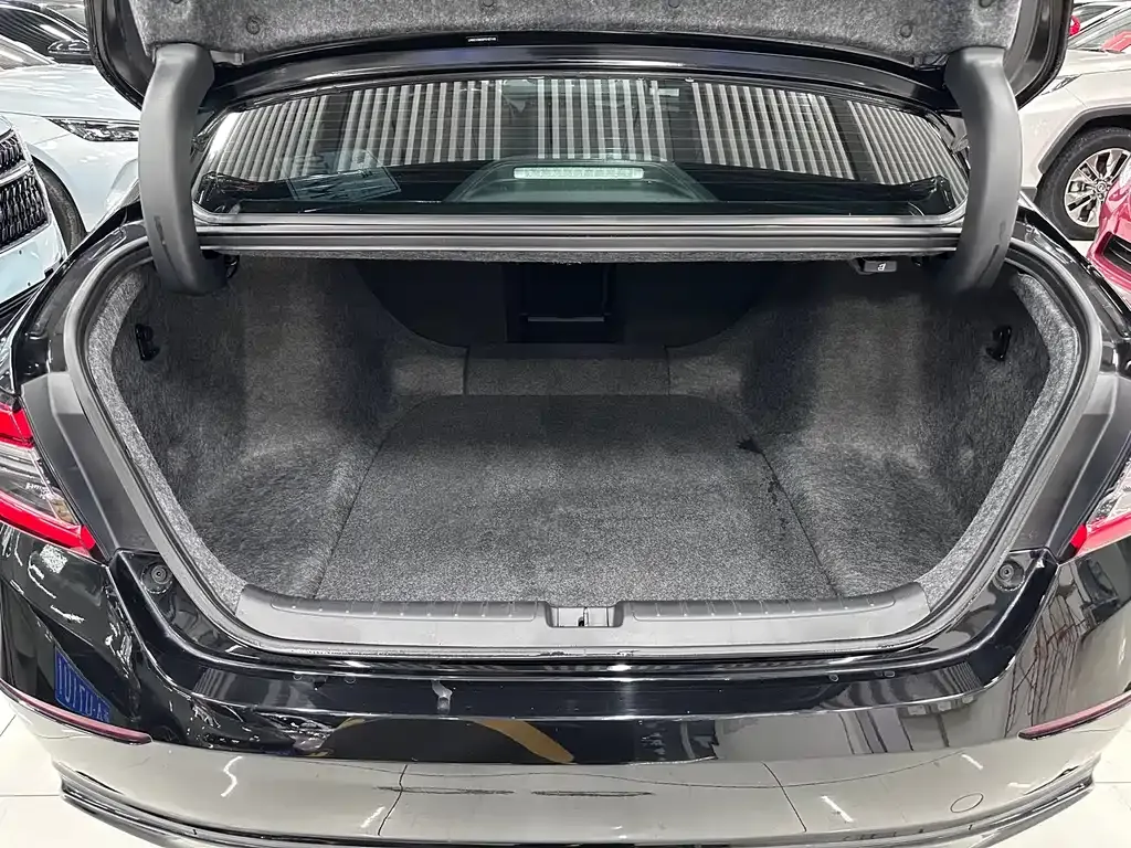 Honda Accord 2023 из CN, фото 9
