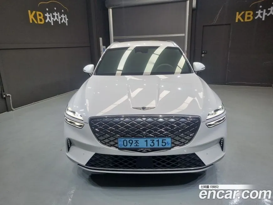 Genesis GV70 2022 из KR, фото 2