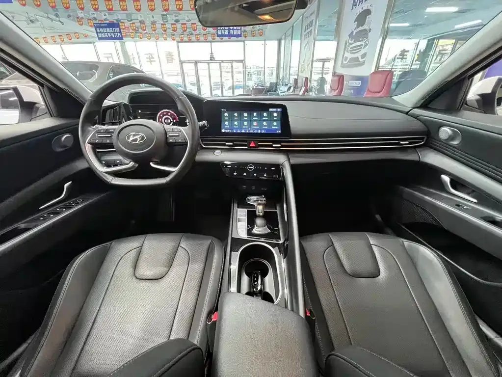 Hyundai Elantra 2021 из CN, фото 9