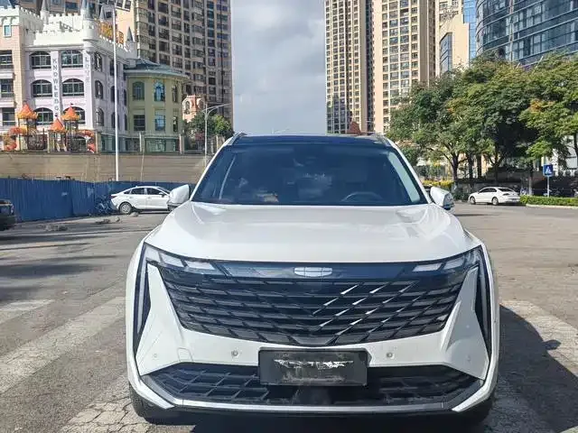 Geely Boyue L 2023 из CN, фото 2