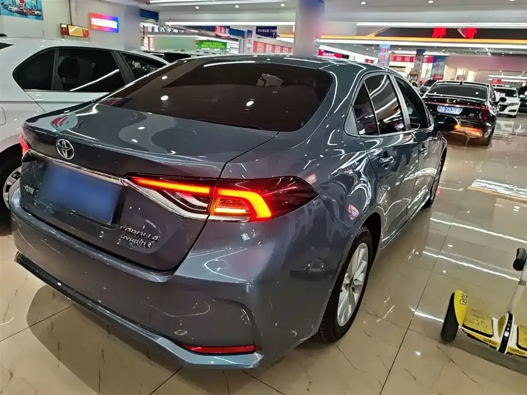 Toyota Corolla 2021 из CN, фото 7