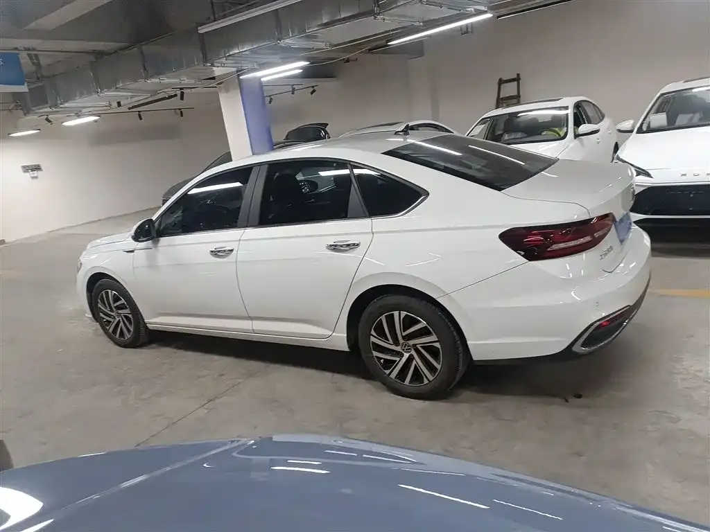 Volkswagen Lavida 2023 из CN, фото 5