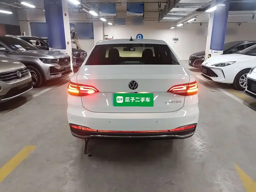 Volkswagen Lavida 2023 из CN, фото 6
