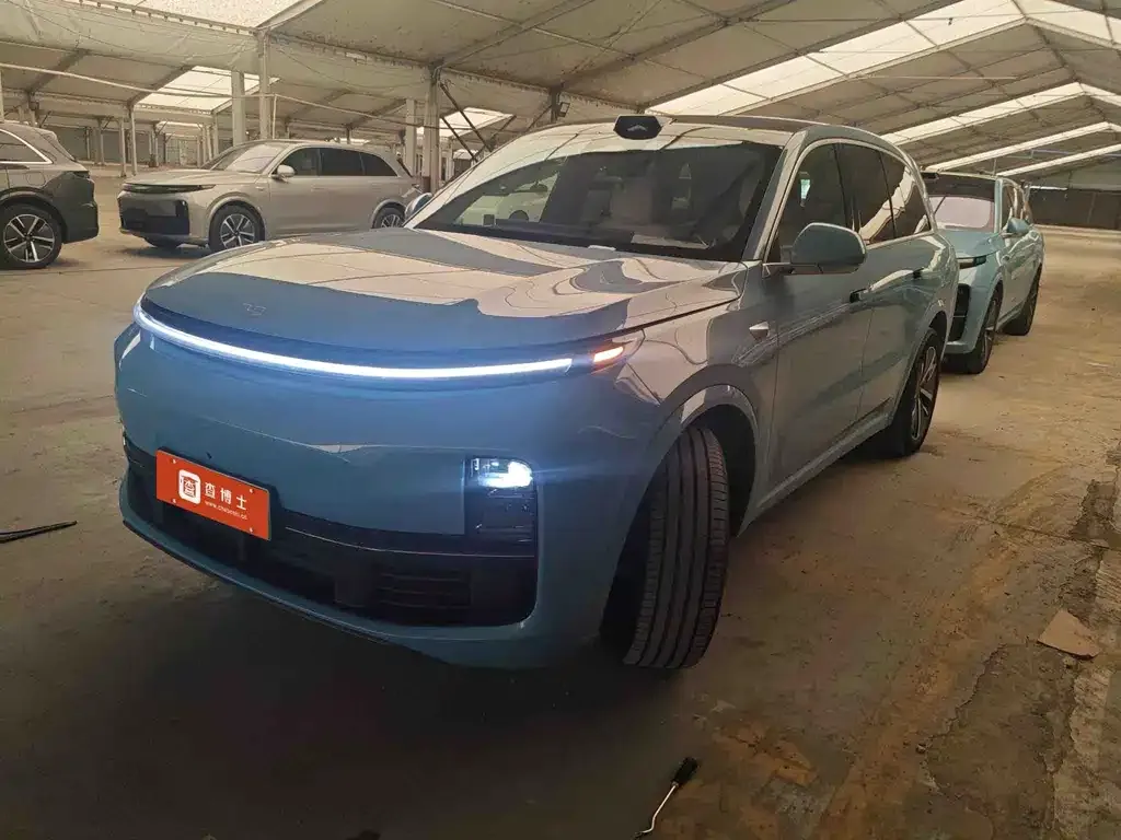 Li Auto L8 2024 из CN, фото 1