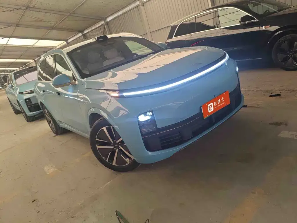 Li Auto L8 2024 из CN, фото 2