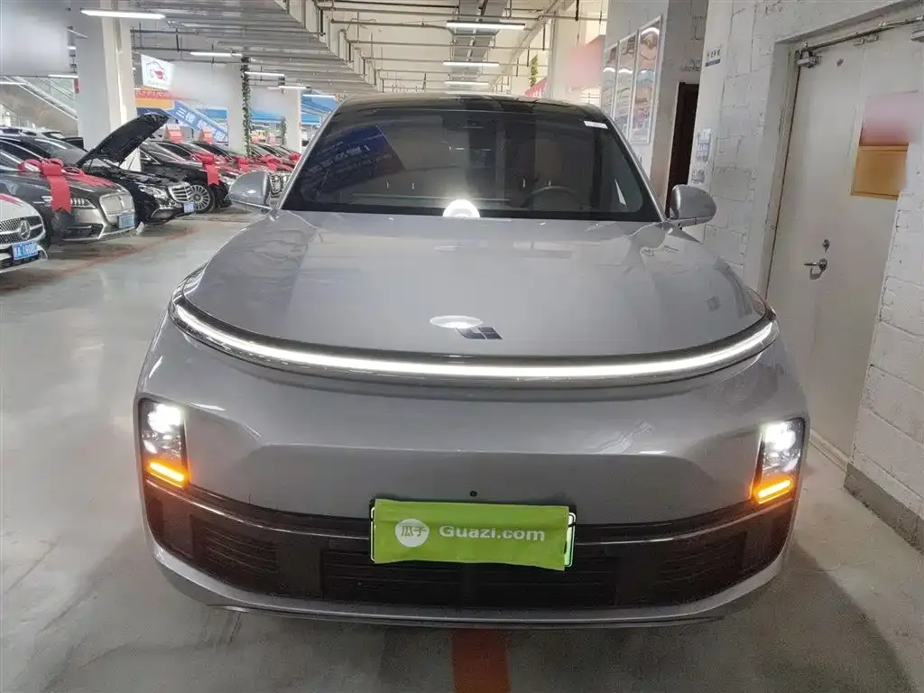 Li Auto L8 2024 из CN, фото 3