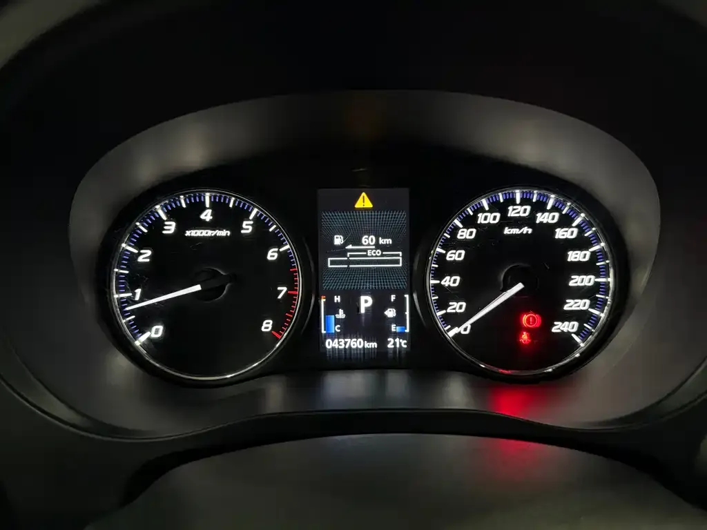 Mitsubishi Outlander 2021 из CN, фото 9