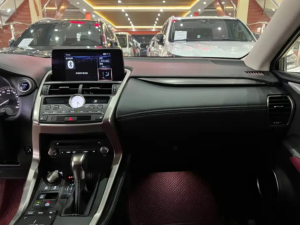 Lexus NX 2021 из CN, фото 10