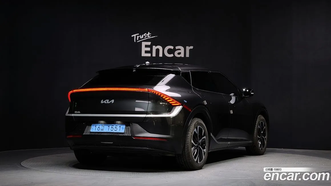 Kia EV6 — фото 2