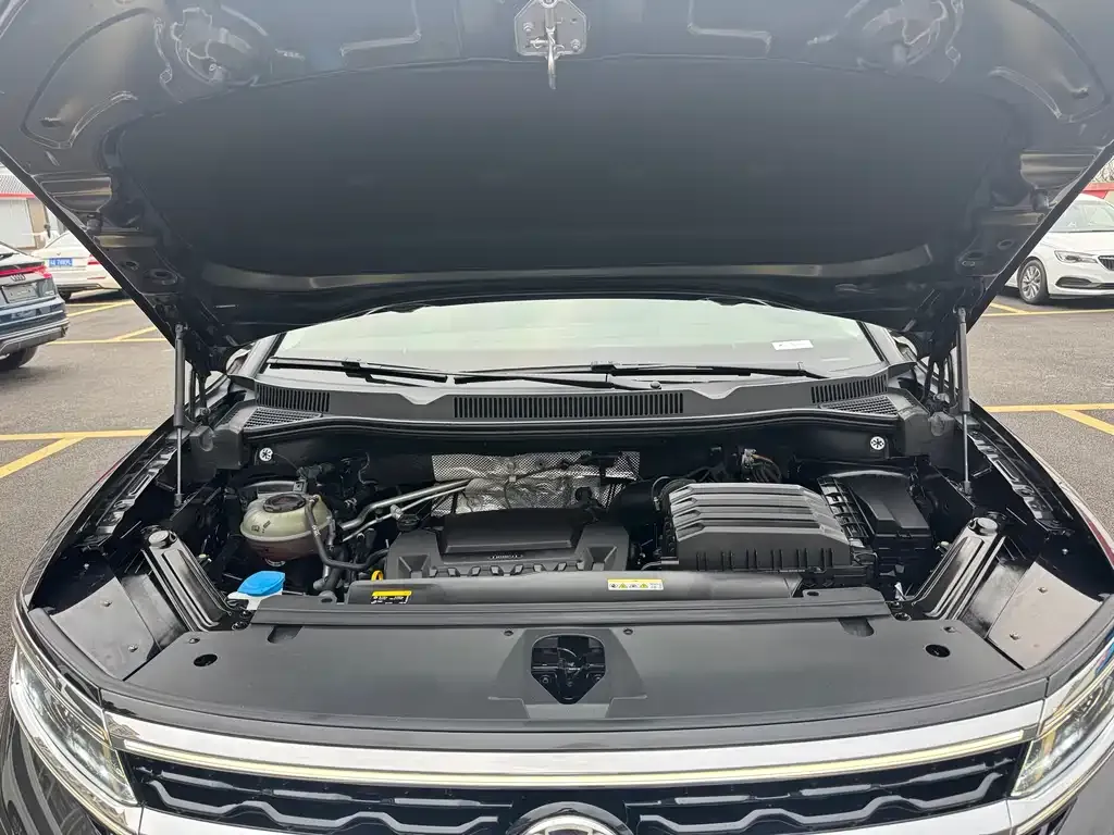 Volkswagen Talagon 2022 из CN, фото 8