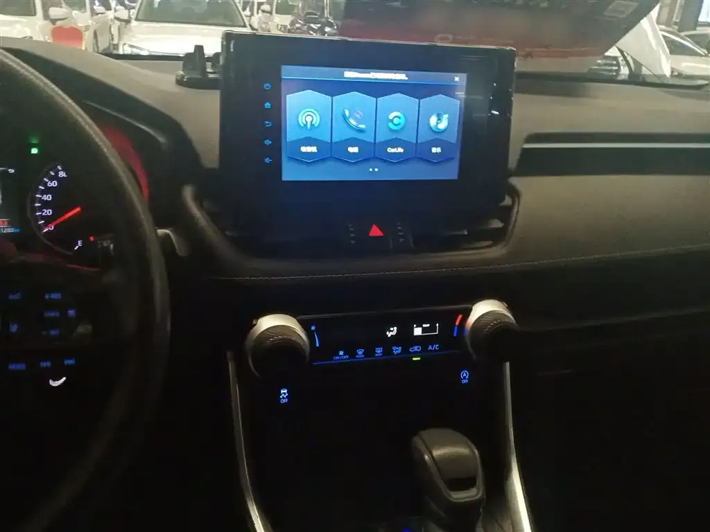 Toyota RAV4 2021 из CN, фото 10