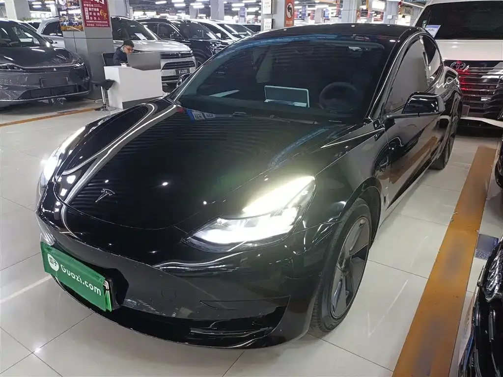 Tesla Model 3 2023 из CN, фото 1