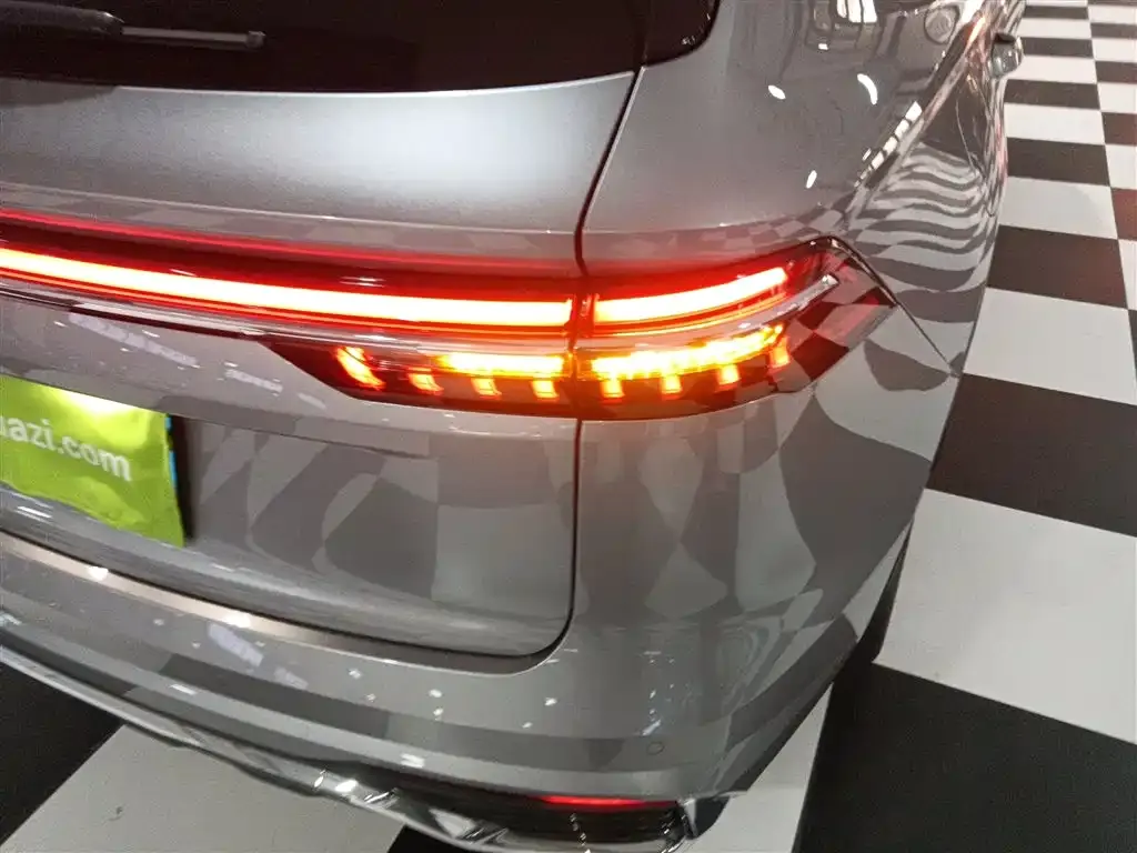 Geely Xingyue L 2022 из CN, фото 8