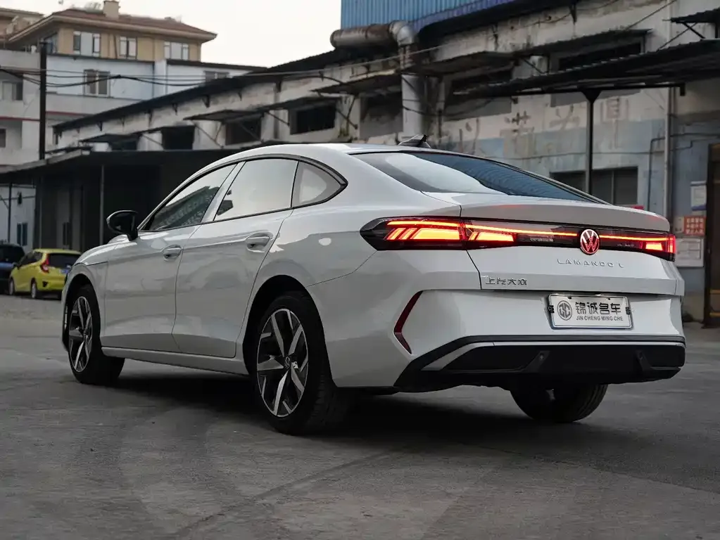 Volkswagen Lamando 2025 из CN, фото 9
