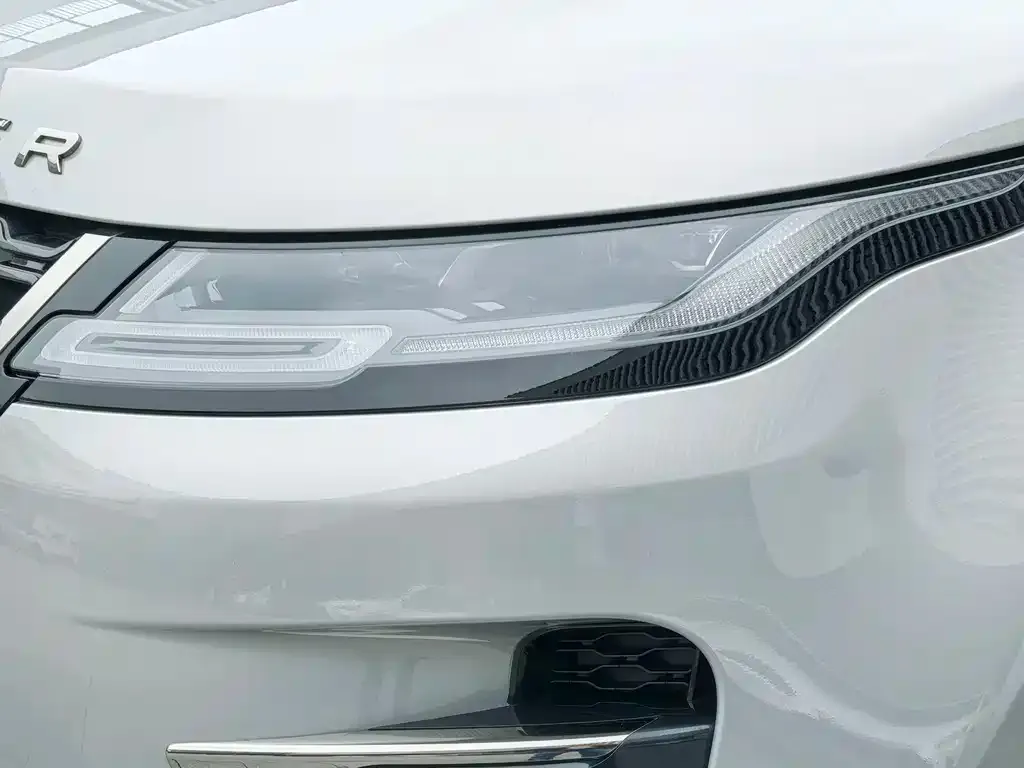 Land Rover Evoque 2022 из CN, фото 9