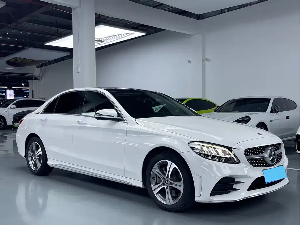 Mercedes-Benz C-Class — фото 3