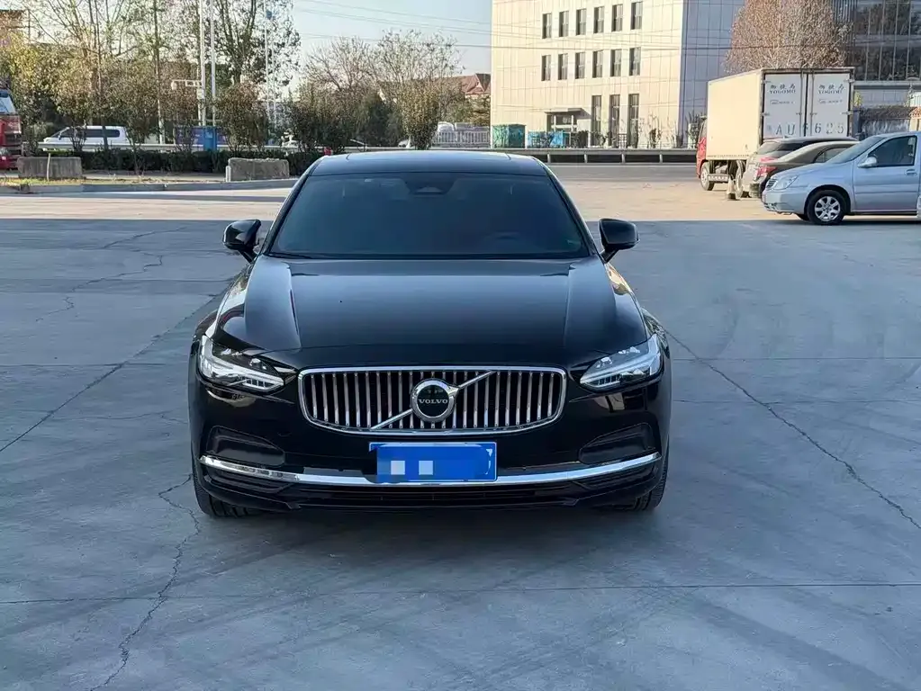 Volvo S90 2022 из CN, фото 2