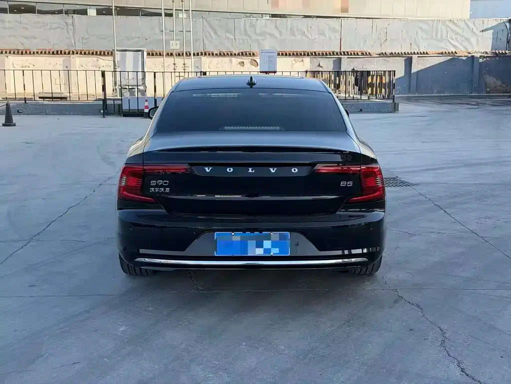 Volvo S90 2022 из CN, фото 5