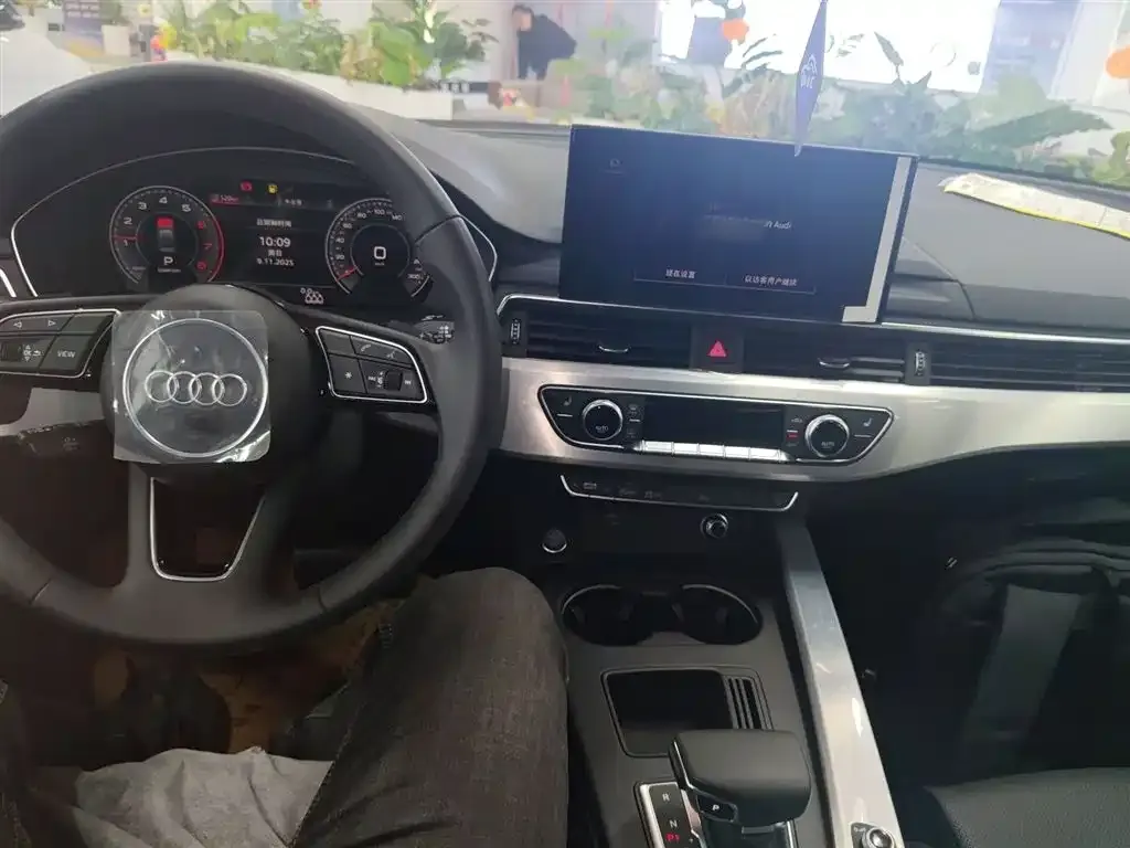 Audi A4L 2025 из CN, фото 10