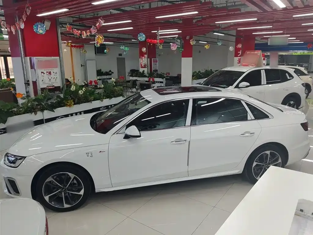 Audi A4L 2025 из CN, фото 5