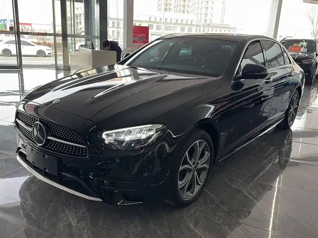 Mercedes-Benz E-Class 2023 из CN, фото 2