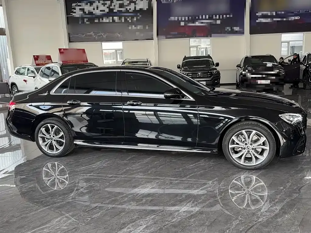 Mercedes-Benz E-Class 2023 из CN, фото 4