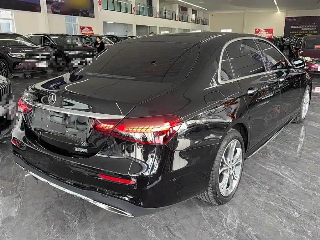 Mercedes-Benz E-Class 2023 из CN, фото 5