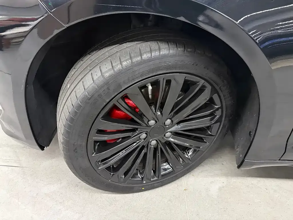 Geely Xingrui 2024 из CN, фото 4