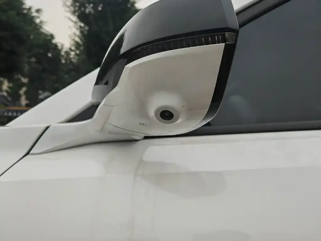 Changan UNI-Z 2025 из CN, фото 5