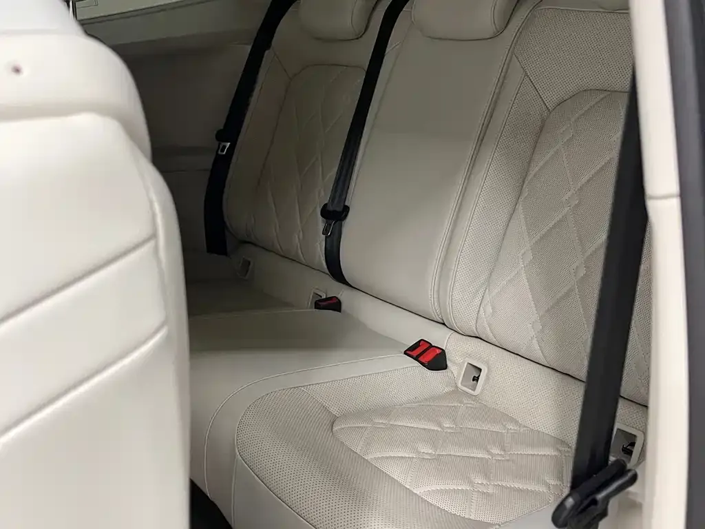 Volkswagen Viloran 2023 из CN, фото 7