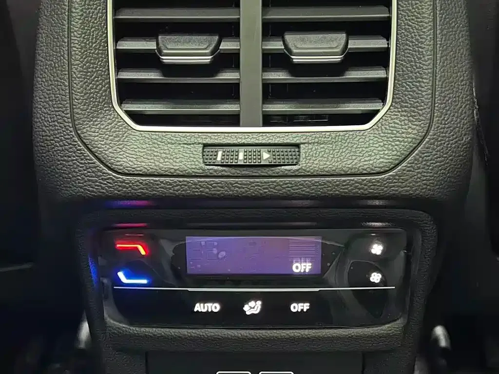 Volkswagen Tayron 2022 из CN, фото 10