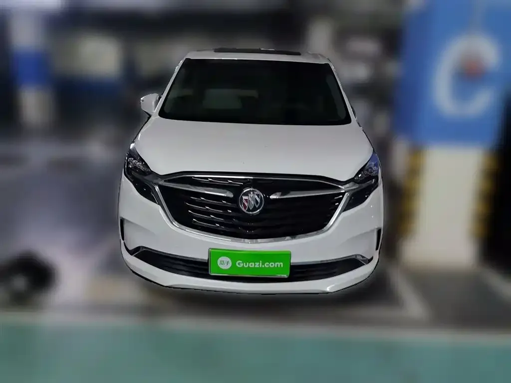 Buick GL8 2022 из CN, фото 3