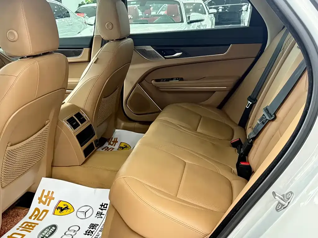 Jaguar XFL 2025 из CN, фото 6