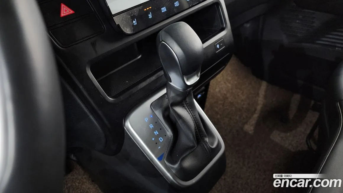 Hyundai Staria — фото 9