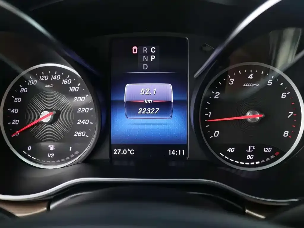 Mercedes-Benz V-Class 2023 из CN, фото 10