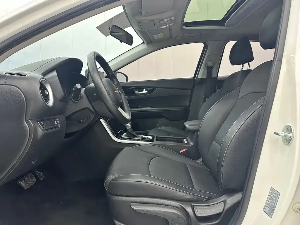 Kia K3 2021 из CN, фото 4