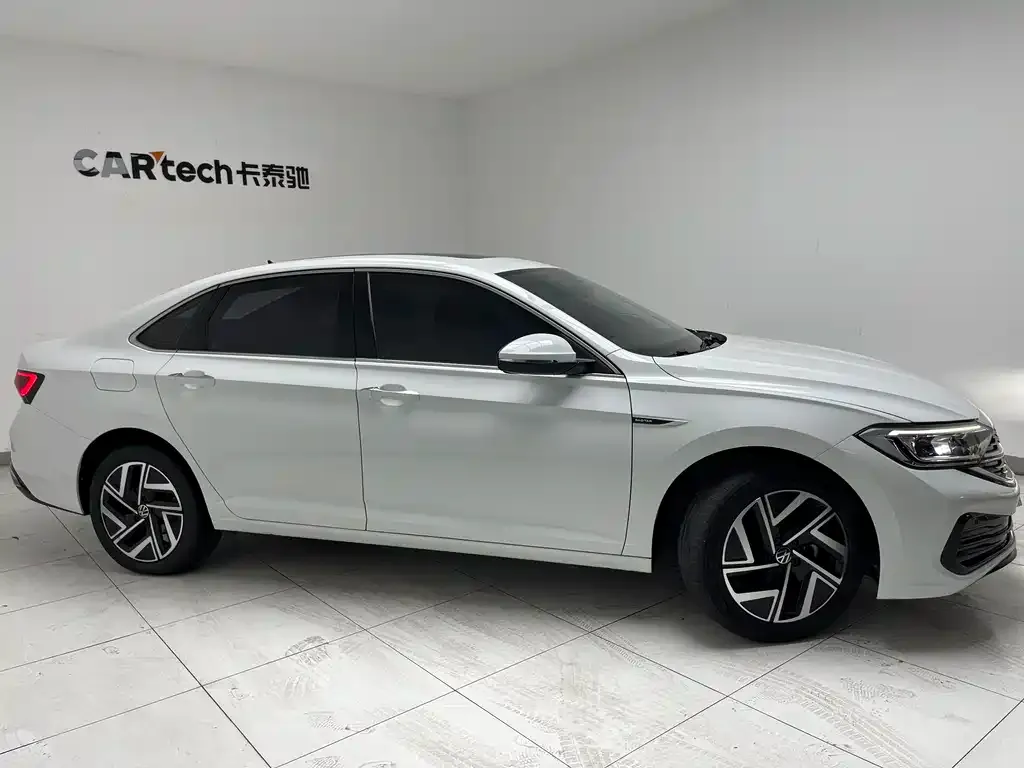 Volkswagen Sagitar 2022 из CN, фото 4