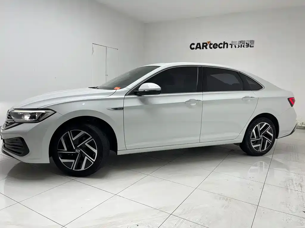 Volkswagen Sagitar 2022 из CN, фото 5