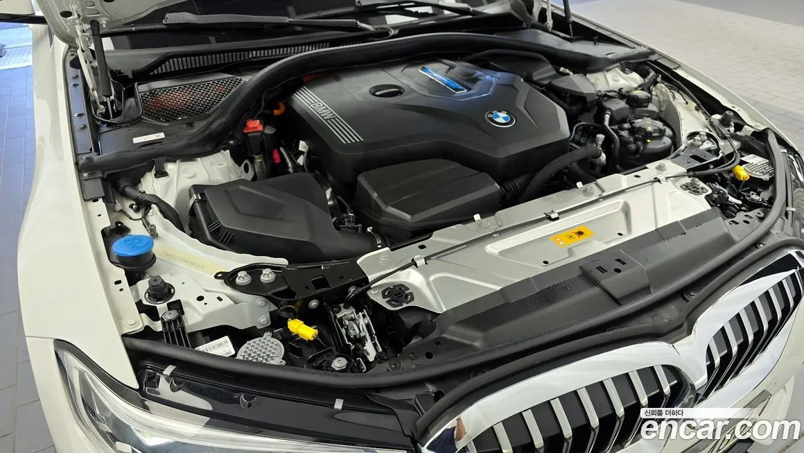 BMW 3-Series 2021 из KR, фото 6