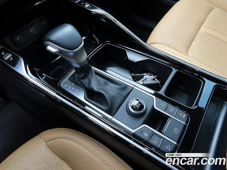 Kia Sorento — фото 10