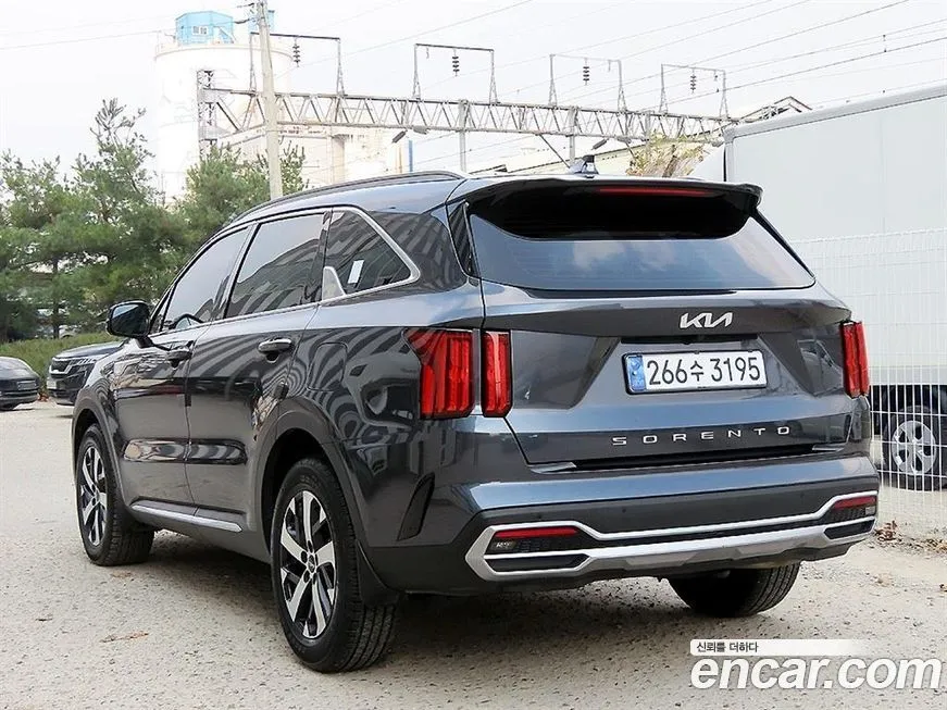 Kia Sorento — фото 3