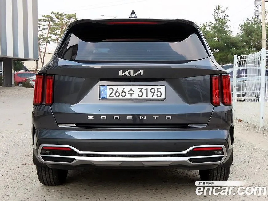 Kia Sorento — фото 4