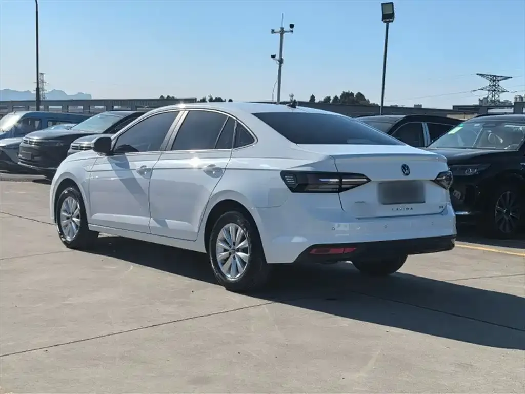 Volkswagen Lavida 2024 из CN, фото 5